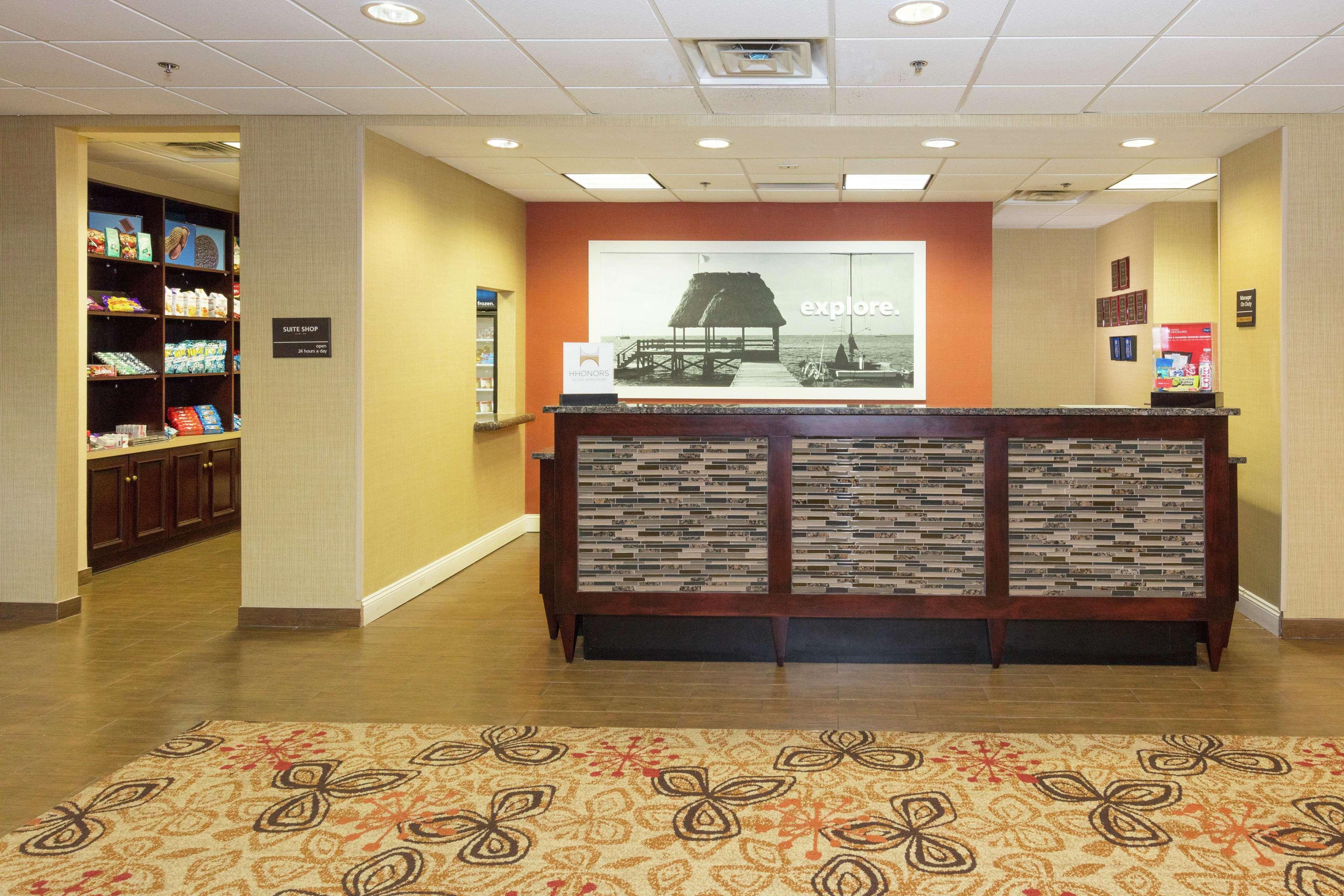 Hampton Inn & Suites Jacksonville-Airport Zewnętrze zdjęcie
