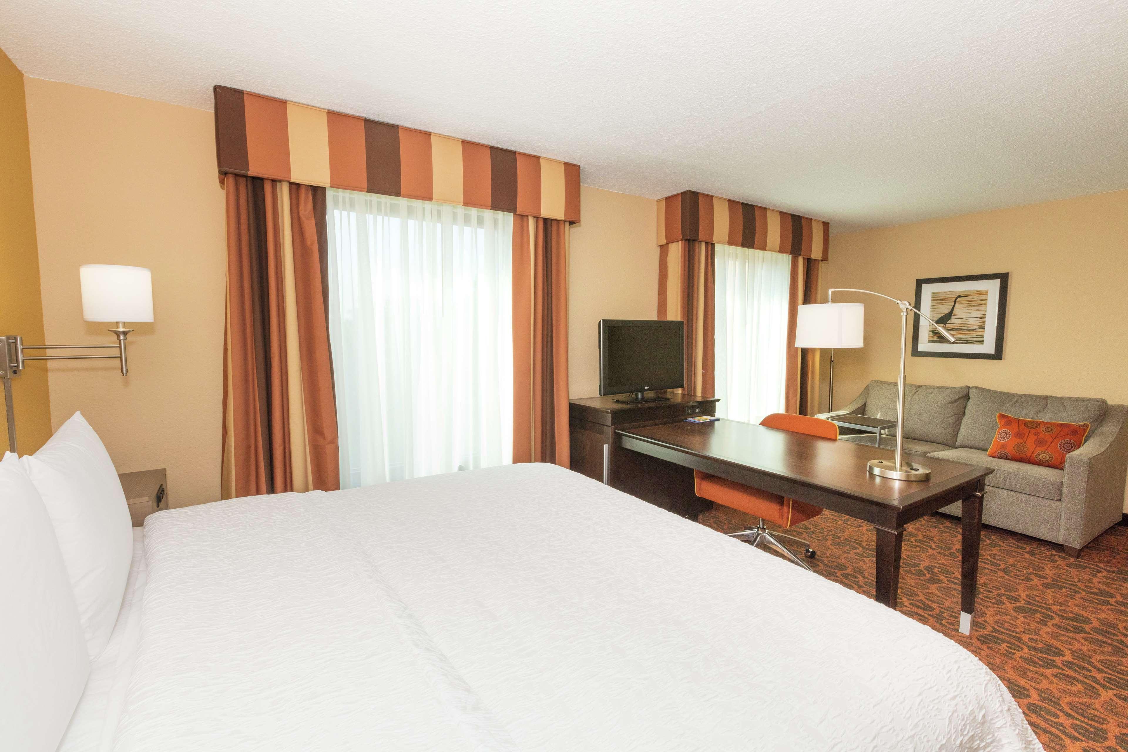 Hampton Inn & Suites Jacksonville-Airport Zewnętrze zdjęcie