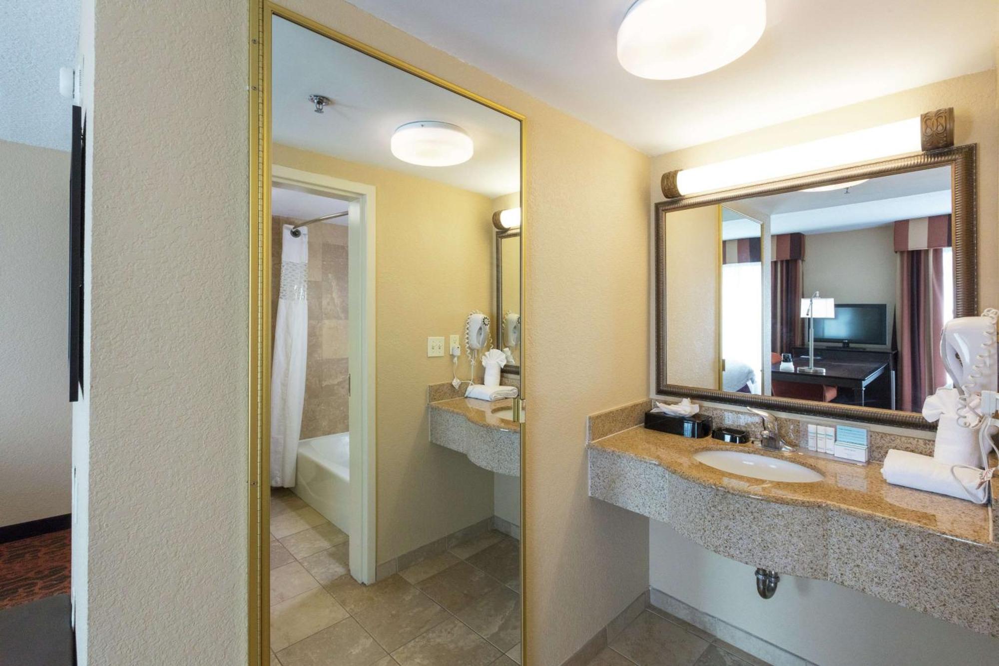 Hampton Inn & Suites Jacksonville-Airport Zewnętrze zdjęcie